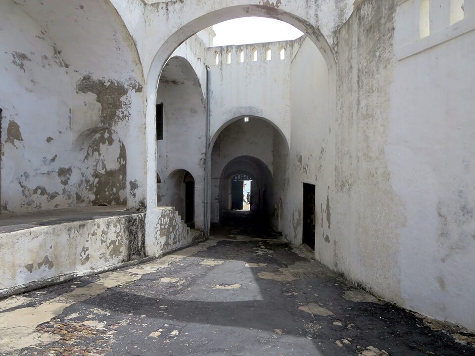 hAEIuEm[^[iK[iEP[vR[Xg̏oj